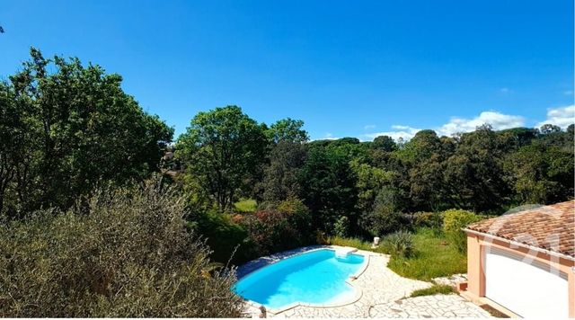 Maison à vendre - 5 pièces - 128,27 m2 - St Raphael - 83 - PROVENCE-ALPES-COTE-D-AZUR