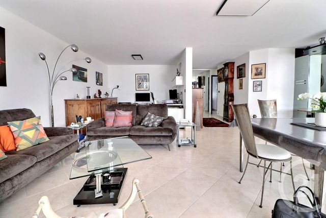 Appartement F4 &agrave; vendre - 4 pi&egrave;ces - 100 m2 - Frejus - 83 - PROVENCE-ALPES-COTE-D-AZUR