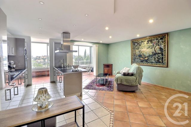 Appartement F4 à vendre ST RAPHAEL