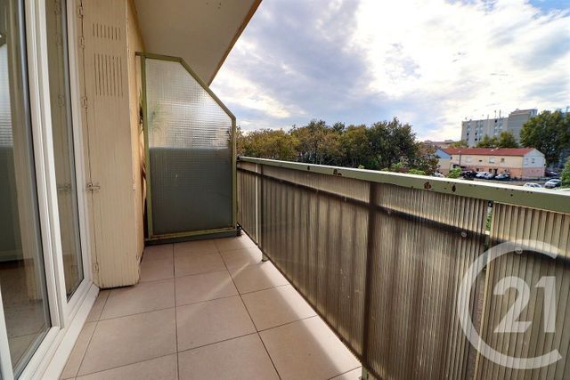 Appartement T3 &agrave; vendre - 3 pi&egrave;ces - 62,36 m2 - Frejus - 83 - PROVENCE-ALPES-COTE-D-AZUR