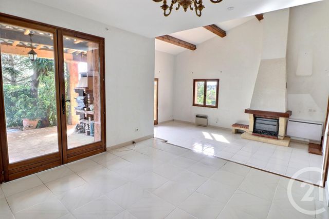 Maison &agrave; vendre - 5 pi&egrave;ces - 120 m2 - St Raphael - 83 - PROVENCE-ALPES-COTE-D-AZUR
