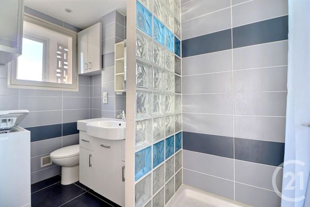 Appartement F1 &agrave; vendre - 1 pi&egrave;ce - 29,10 m2 - St Raphael - 83 - PROVENCE-ALPES-COTE-D-AZUR