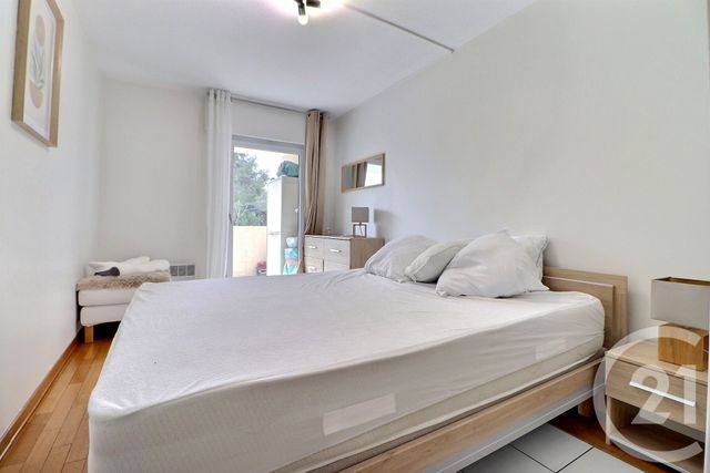 Appartement F2 &agrave; vendre - 2 pi&egrave;ces - 42,10 m2 - St Raphael - 83 - PROVENCE-ALPES-COTE-D-AZUR