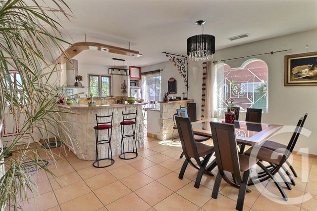 Maison &agrave; vendre - 3 pi&egrave;ces - 119,69 m2 - Frejus - 83 - PROVENCE-ALPES-COTE-D-AZUR