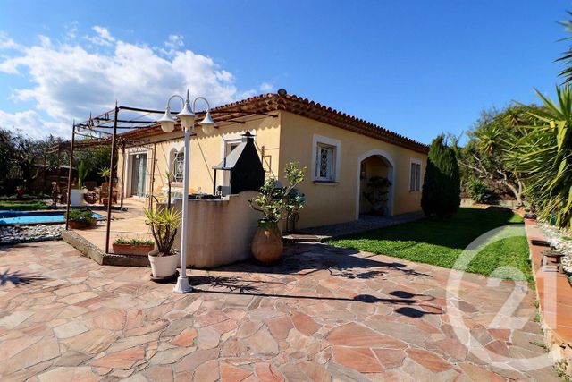 Maison &agrave; vendre - 3 pi&egrave;ces - 119,69 m2 - Frejus - 83 - PROVENCE-ALPES-COTE-D-AZUR