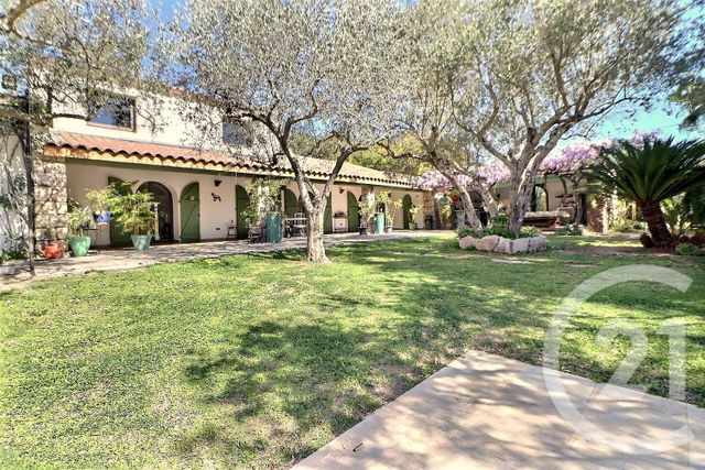 Maison à vendre ROQUEBRUNE SUR ARGENS