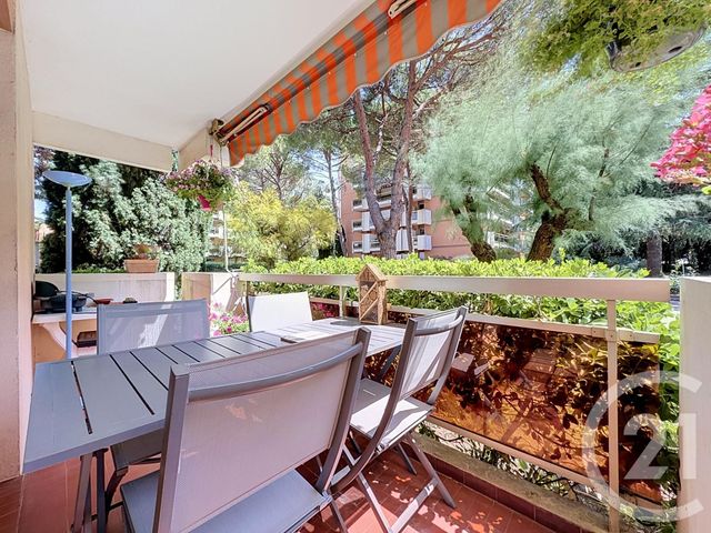 Appartement F3 &agrave; vendre - 3 pi&egrave;ces - 67,20 m2 - St Raphael - 83 - PROVENCE-ALPES-COTE-D-AZUR