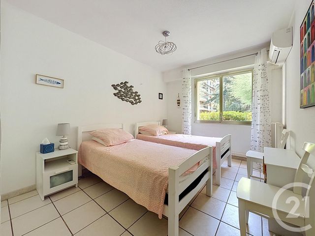 Appartement F3 &agrave; vendre - 3 pi&egrave;ces - 67,20 m2 - St Raphael - 83 - PROVENCE-ALPES-COTE-D-AZUR