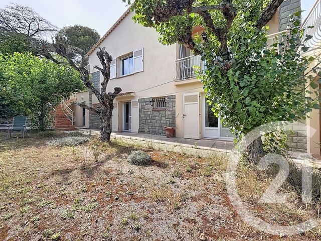 Maison &agrave; vendre - 5 pi&egrave;ces - 165,27 m2 - St Raphael - 83 - PROVENCE-ALPES-COTE-D-AZUR