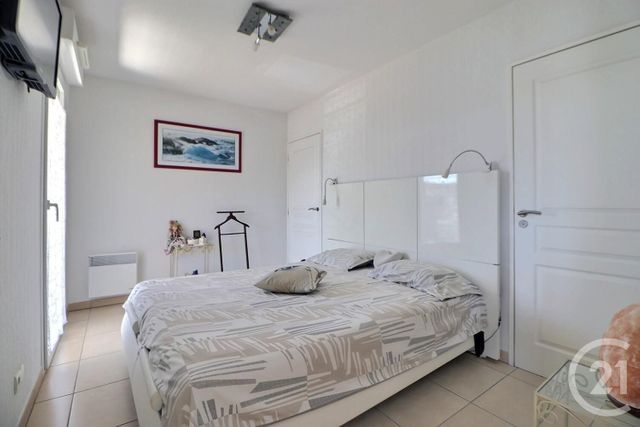 Appartement T4 &agrave; vendre - 4 pi&egrave;ces - 86,25 m2 - St Raphael - 83 - PROVENCE-ALPES-COTE-D-AZUR
