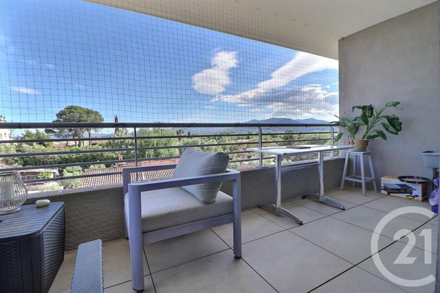 Appartement F2 &agrave; vendre - 2 pi&egrave;ces - 43,91 m2 - Puget Sur Argens - 83 - PROVENCE-ALPES-COTE-D-AZUR