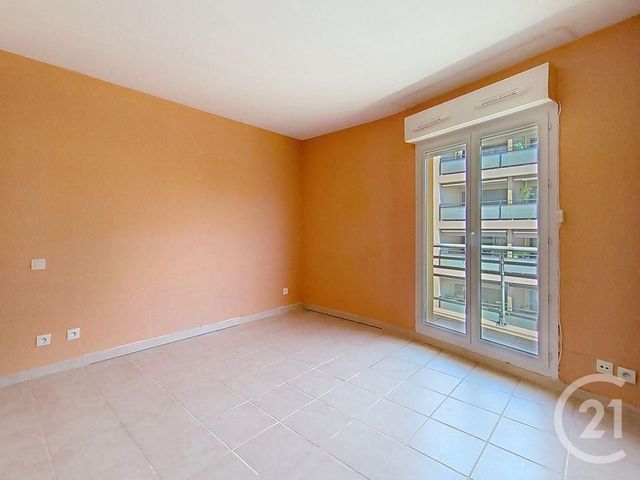Appartement T4 &agrave; vendre - 4 pi&egrave;ces - 102,36 m2 - St Raphael - 83 - PROVENCE-ALPES-COTE-D-AZUR