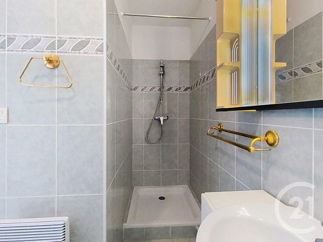 Appartement T4 &agrave; vendre - 4 pi&egrave;ces - 102,36 m2 - St Raphael - 83 - PROVENCE-ALPES-COTE-D-AZUR
