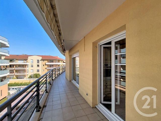 Appartement T4 &agrave; vendre - 4 pi&egrave;ces - 102,36 m2 - St Raphael - 83 - PROVENCE-ALPES-COTE-D-AZUR
