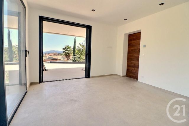 Maison &agrave; vendre - 4 pi&egrave;ces - 154 m2 - La Motte - 83 - PROVENCE-ALPES-COTE-D-AZUR