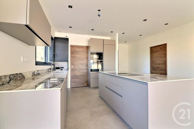 Maison &agrave; vendre - 4 pi&egrave;ces - 154 m2 - La Motte - 83 - PROVENCE-ALPES-COTE-D-AZUR