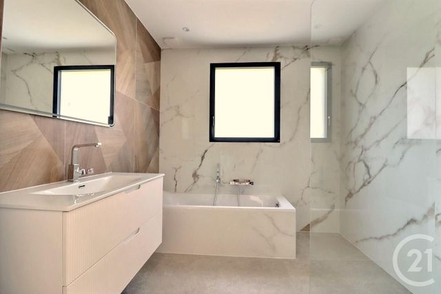Maison &agrave; vendre - 4 pi&egrave;ces - 154 m2 - La Motte - 83 - PROVENCE-ALPES-COTE-D-AZUR