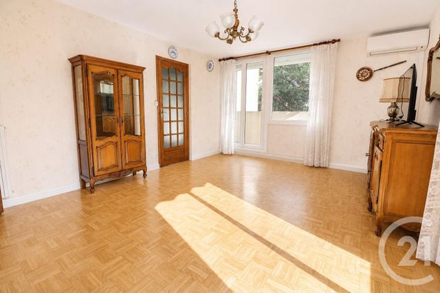 Appartement T3 &agrave; vendre - 3 pi&egrave;ces - 70 m2 - Frejus - 83 - PROVENCE-ALPES-COTE-D-AZUR