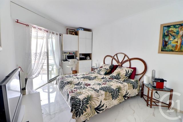 Appartement &agrave; vendre - 3 pi&egrave;ces - 95 m2 - St Raphael - 83 - PROVENCE-ALPES-COTE-D-AZUR