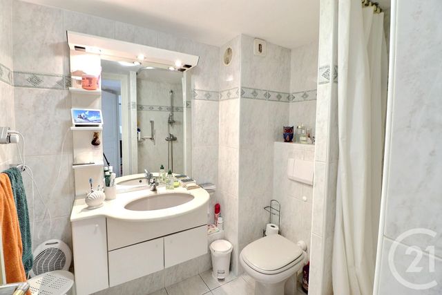 Appartement &agrave; vendre - 3 pi&egrave;ces - 95 m2 - St Raphael - 83 - PROVENCE-ALPES-COTE-D-AZUR