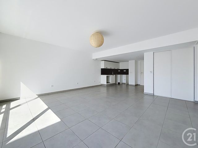 Appartement F2 à vendre ST RAPHAEL