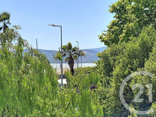 Appartement Studio &agrave; vendre - 1 pi&egrave;ce - 31,12 m2 - St Raphael - 83 - PROVENCE-ALPES-COTE-D-AZUR