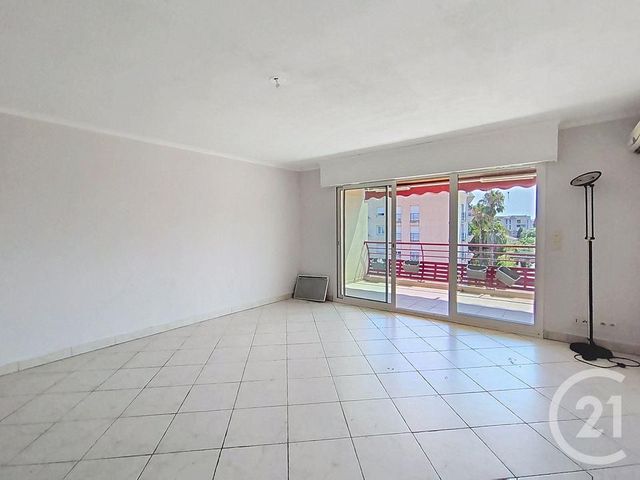 Appartement F3 &agrave; vendre - 3 pi&egrave;ces - 79,70 m2 - Frejus - 83 - PROVENCE-ALPES-COTE-D-AZUR