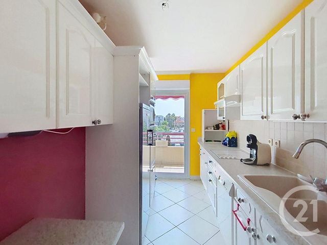 Appartement F3 &agrave; vendre - 3 pi&egrave;ces - 79,70 m2 - Frejus - 83 - PROVENCE-ALPES-COTE-D-AZUR