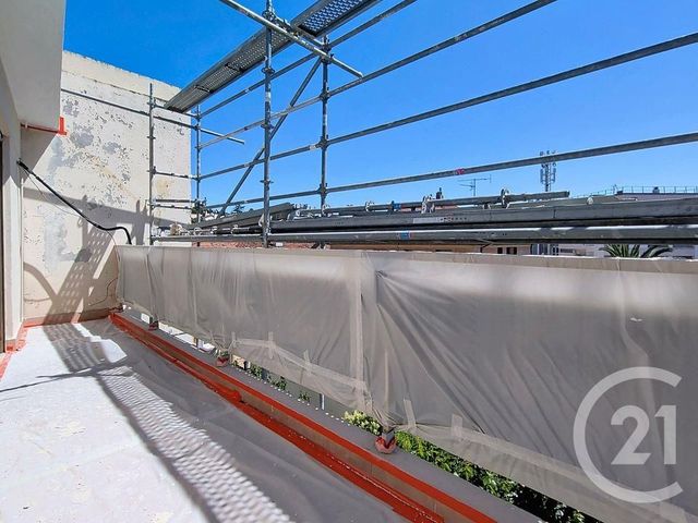 Appartement T3 &agrave; vendre - 3 pi&egrave;ces - 72,20 m2 - St Raphael - 83 - PROVENCE-ALPES-COTE-D-AZUR