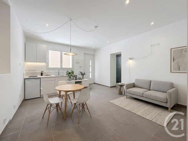 Appartement F2 à vendre ST RAPHAEL