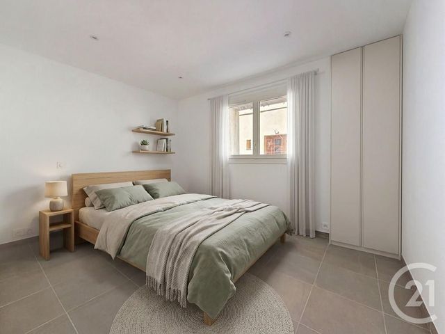 Appartement F2 &agrave; vendre - 2 pi&egrave;ces - 35 m2 - St Raphael - 83 - PROVENCE-ALPES-COTE-D-AZUR