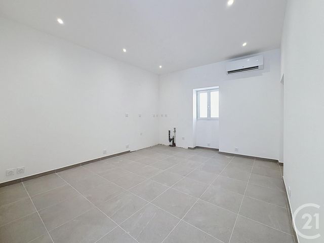 Appartement Studio &agrave; vendre - 1 pi&egrave;ce - 25 m2 - St Raphael - 83 - PROVENCE-ALPES-COTE-D-AZUR