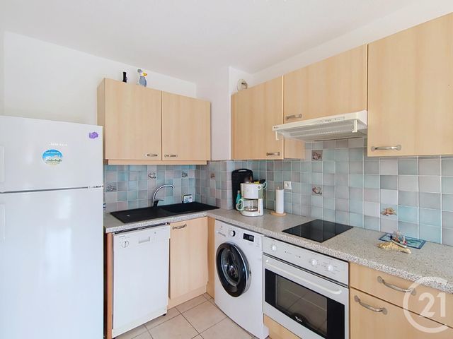Appartement T2 &agrave; vendre - 2 pi&egrave;ces - 30,66 m2 - St Raphael - 83 - PROVENCE-ALPES-COTE-D-AZUR