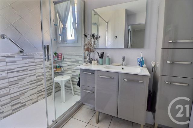 Maison &agrave; vendre - 3 pi&egrave;ces - 69,82 m2 - Frejus - 83 - PROVENCE-ALPES-COTE-D-AZUR