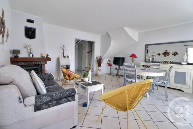 Maison &agrave; vendre - 3 pi&egrave;ces - 69,82 m2 - Frejus - 83 - PROVENCE-ALPES-COTE-D-AZUR