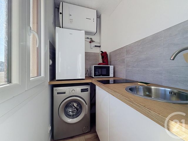 Appartement Studio &agrave; vendre - 1 pi&egrave;ce - 17,60 m2 - Frejus - 83 - PROVENCE-ALPES-COTE-D-AZUR