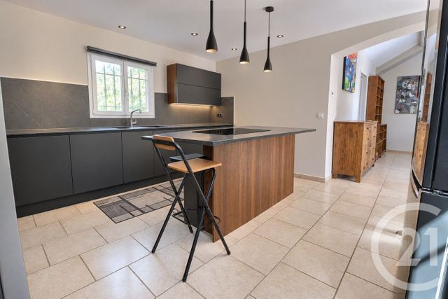 Maison &agrave; vendre - 5 pi&egrave;ces - 167 m2 - Puget Sur Argens - 83 - PROVENCE-ALPES-COTE-D-AZUR