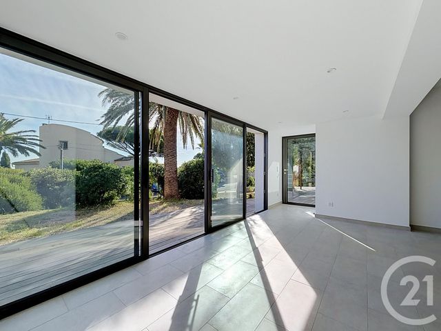 Appartement T5 &agrave; vendre - 5 pi&egrave;ces - 99 m2 - Les Issambres - 83 - PROVENCE-ALPES-COTE-D-AZUR
