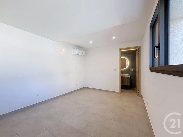 Appartement T5 &agrave; vendre - 5 pi&egrave;ces - 99 m2 - Les Issambres - 83 - PROVENCE-ALPES-COTE-D-AZUR