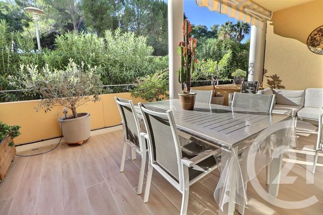 Appartement T3 &agrave; vendre - 3 pi&egrave;ces - 64,69 m2 - Frejus - 83 - PROVENCE-ALPES-COTE-D-AZUR