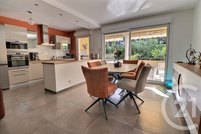 Appartement T3 &agrave; vendre - 3 pi&egrave;ces - 64,69 m2 - Frejus - 83 - PROVENCE-ALPES-COTE-D-AZUR