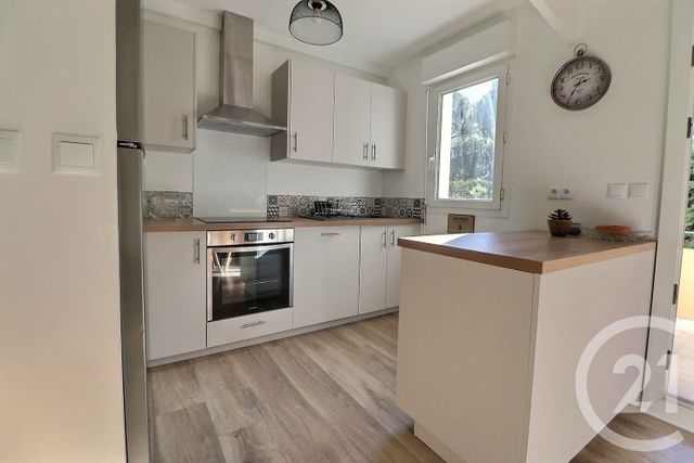 Appartement T2 &agrave; vendre - 2 pi&egrave;ces - 47,40 m2 - Frejus - 83 - PROVENCE-ALPES-COTE-D-AZUR