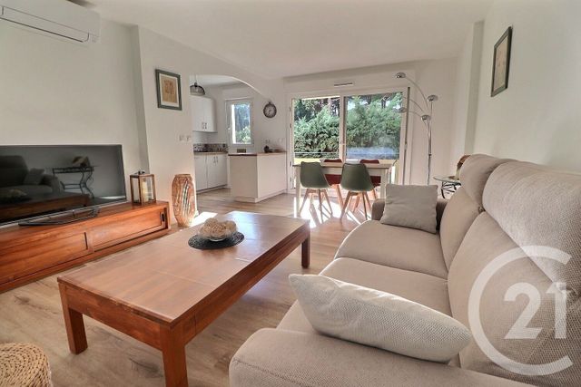 Appartement T2 &agrave; vendre - 2 pi&egrave;ces - 47,40 m2 - Frejus - 83 - PROVENCE-ALPES-COTE-D-AZUR