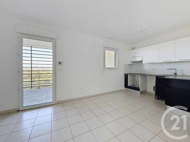 Appartement T3 &agrave; vendre - 3 pi&egrave;ces - 70,46 m2 - St Raphael - 83 - PROVENCE-ALPES-COTE-D-AZUR