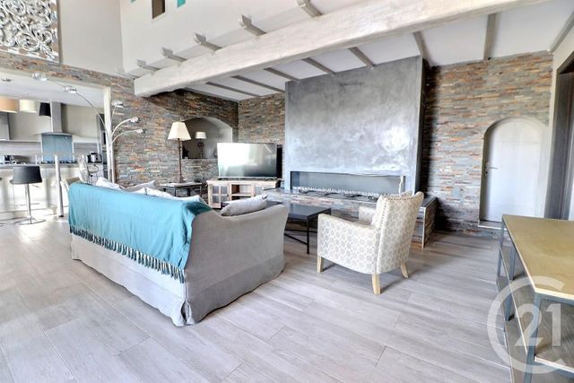 Maison &agrave; vendre - 7 pi&egrave;ces - 196 m2 - St Raphael - 83 - PROVENCE-ALPES-COTE-D-AZUR
