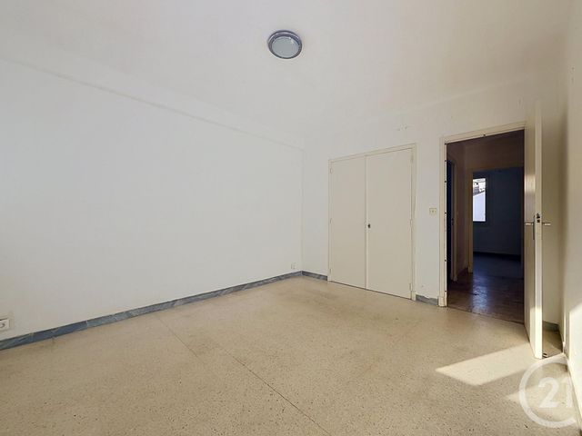 Appartement T3 &agrave; vendre - 3 pi&egrave;ces - 60,62 m2 - St Raphael - 83 - PROVENCE-ALPES-COTE-D-AZUR