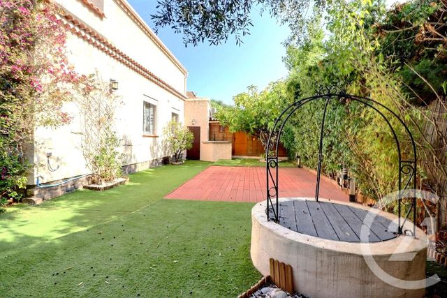 Maison à vendre - 6 pièces - 158,50 m2 - St Raphael - 83 - PROVENCE-ALPES-COTE-D-AZUR