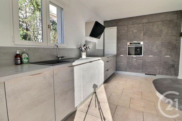 Maison &agrave; vendre - 6 pi&egrave;ces - 165 m2 - St Raphael - 83 - PROVENCE-ALPES-COTE-D-AZUR