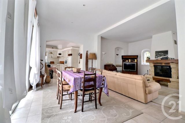 Maison &agrave; vendre - 6 pi&egrave;ces - 130 m2 - St Raphael - 83 - PROVENCE-ALPES-COTE-D-AZUR