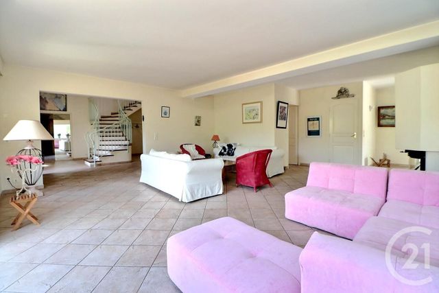 Maison &agrave; vendre - 6 pi&egrave;ces - 200 m2 - St Paul En Foret - 83 - PROVENCE-ALPES-COTE-D-AZUR